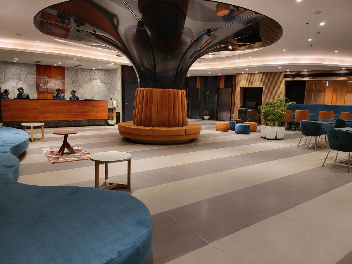 Holiday Inn Express & Suites Jaipur Gopalpura Exterior photo
