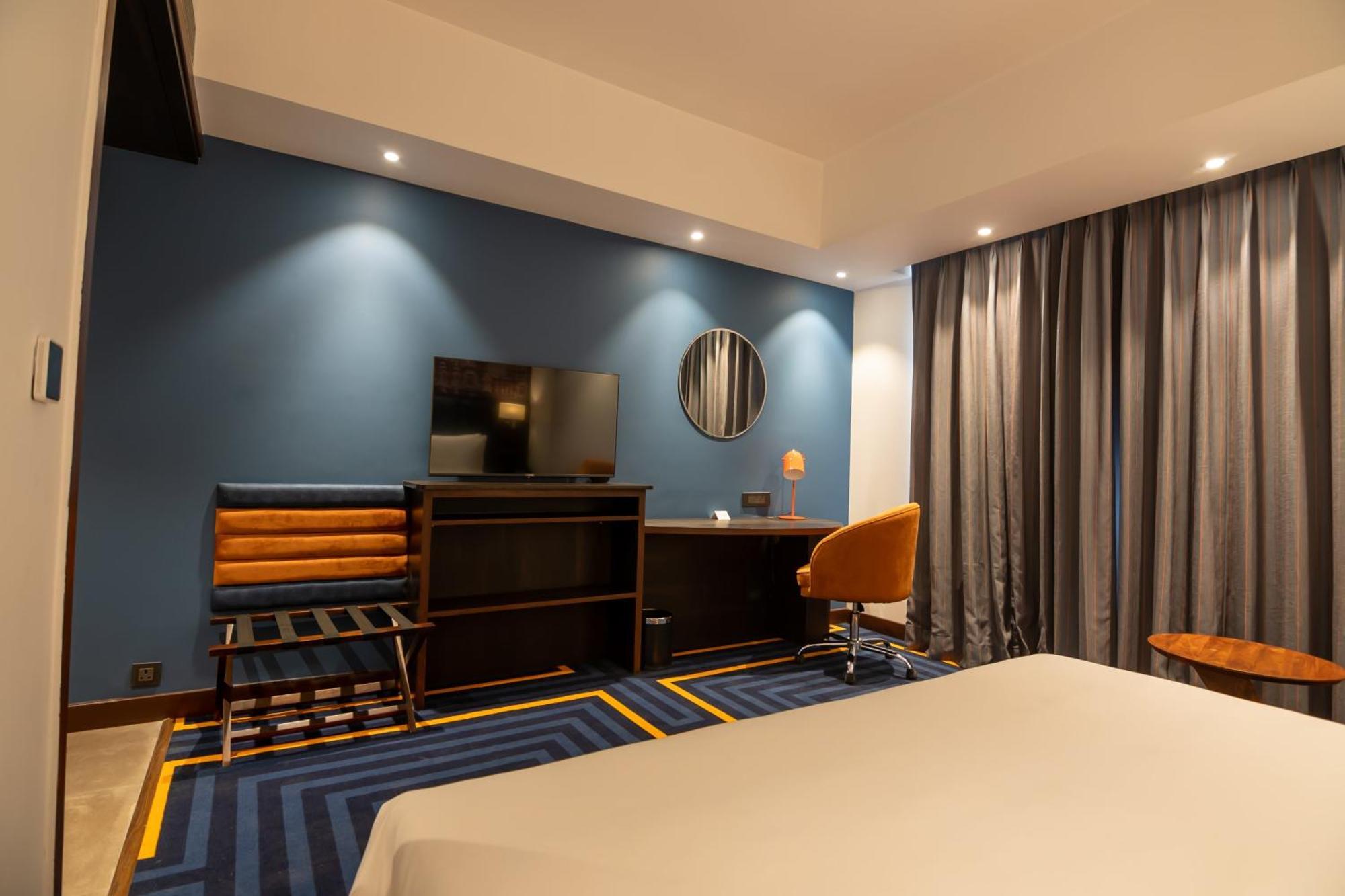 Holiday Inn Express & Suites Jaipur Gopalpura Exterior photo