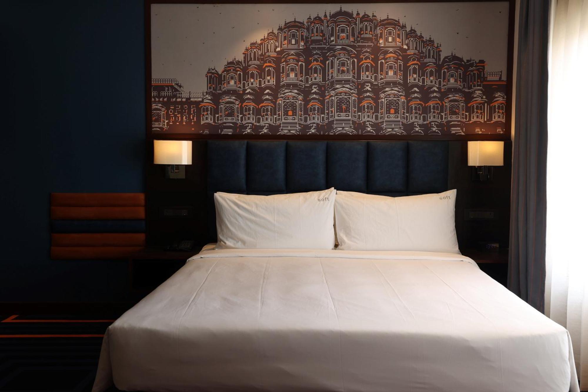 Holiday Inn Express & Suites Jaipur Gopalpura Exterior photo