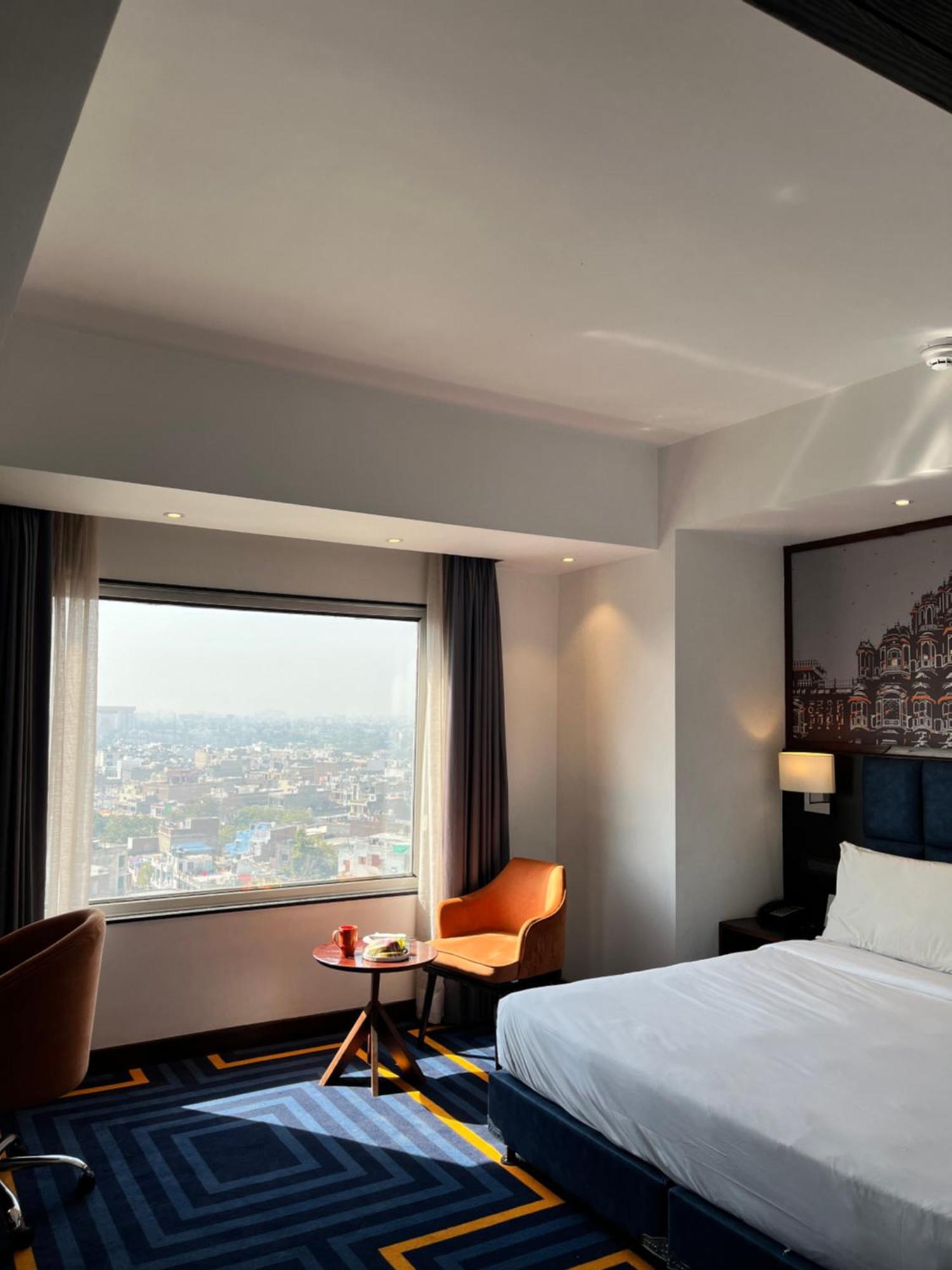 Holiday Inn Express & Suites Jaipur Gopalpura Exterior photo